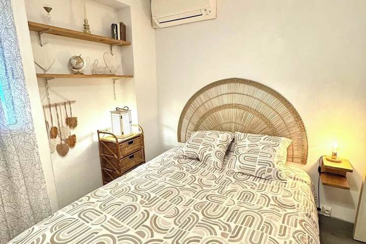 Appartement entier, Cœur de Sagone - 8Prs - T3 de 83m2 + 100m2 de jardin - 3min de la plage à pied ! in Sagone, Vico
