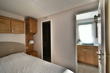 Camping pour 4 Personnes dans Les Mathes, Région de Rochefort, Photo 1