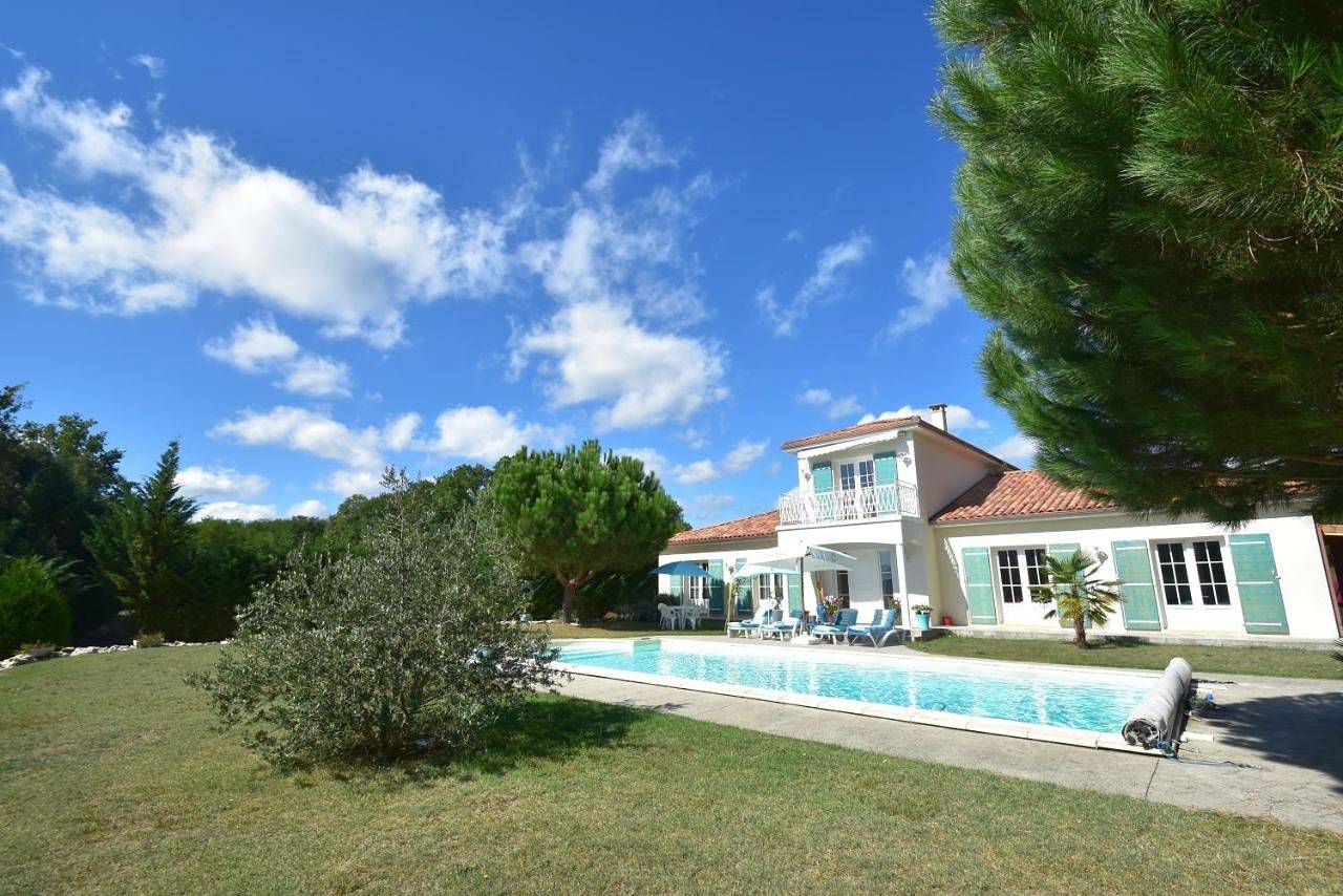 Double Room with Pool View in Le Bugue, Périgord Noir