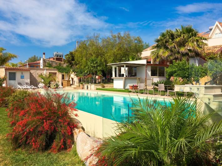 Appartamento vacanze per 6 persone, con piscina e giardino nonché terrazza - 1