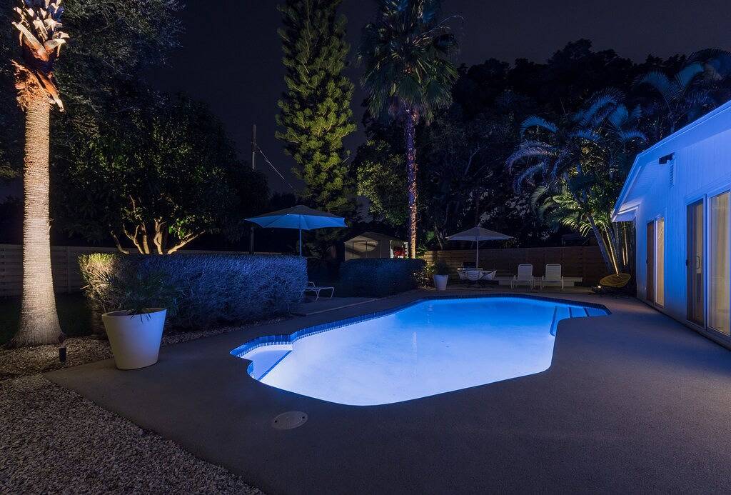 Midcentury Modern 3 Br - Pool in Sarasota, in der Nähe der Strände! in Sarasota Heights, Sarasota