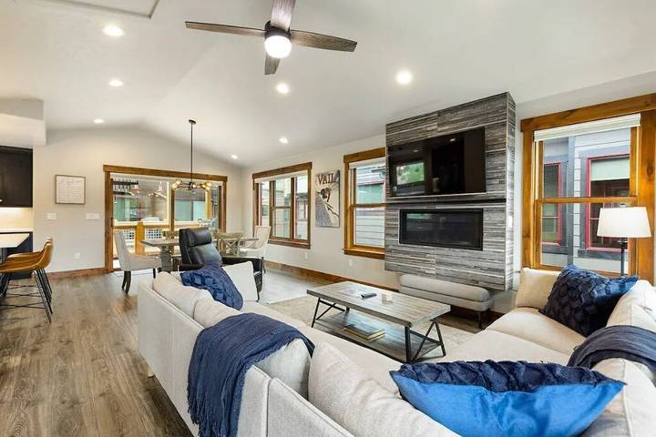 Vacation rental for 8 people, with hot tub and yard in Frisco