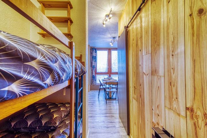 Ganze Wohnung, Ferienwohnung für 4 Personen mit Sauna in Le Corbier, Villarembert