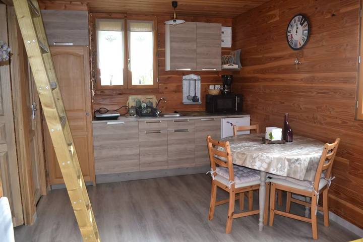 Chalet pour 4 personnes, avec terrasse et piscine dans l' Eure - 3