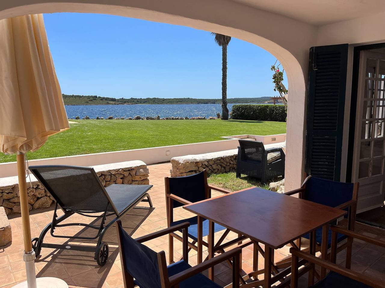 Apartamento entero, Apartamento de vacaciones para 2 personas con jardín in Fornells, Es Mercadal