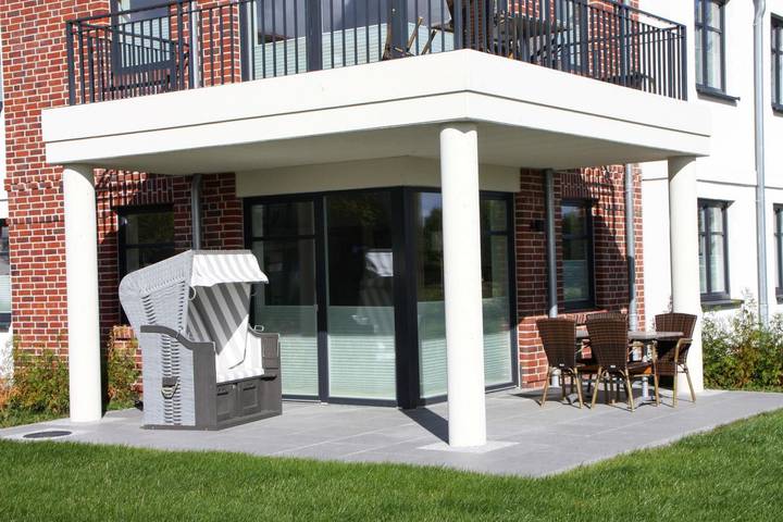 Ferienwohnung für 2 Personen, mit Balkon/Terrasse und Balkon sowie Terrasse und Pool in Altjellingsdorf - 4