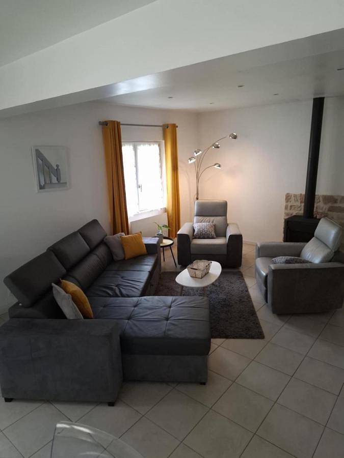 Gîte pour 6 personnes, avec vue à Hermès