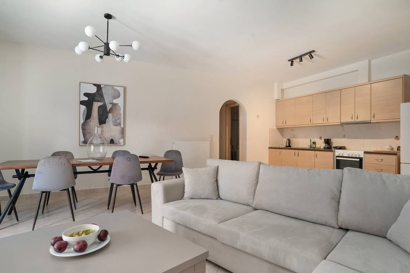 Ganze Wohnung, Apartment 'Ardavani City 1' mit gemeinsamer Terrasse, gemeinsamem Garten und Klimaanlage in Argostoli, Kefalonia