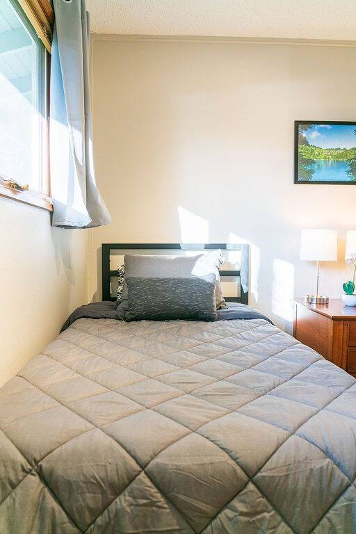 Vacation house for 14 people, with yard and sauna in Alaska