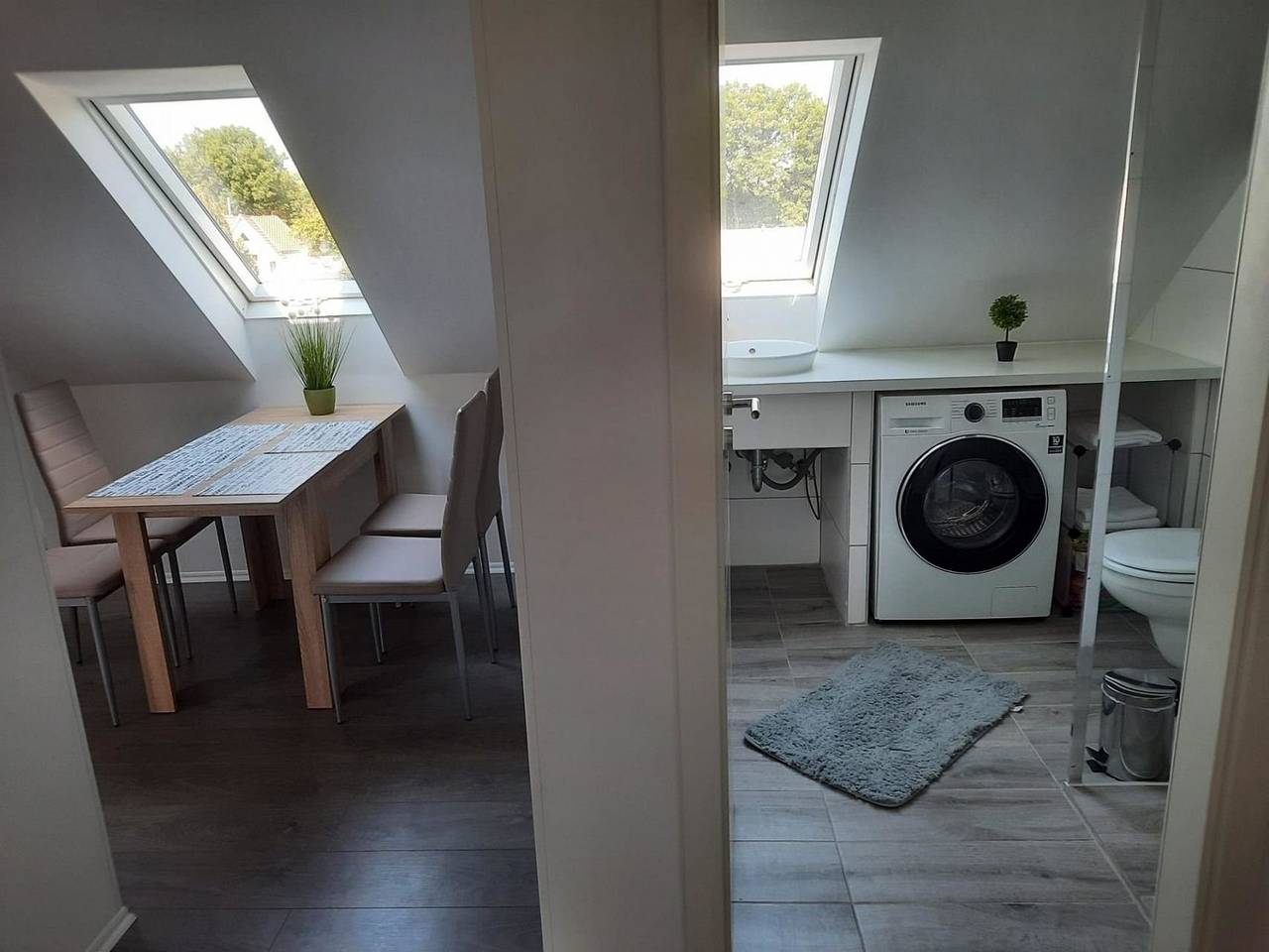 Ganze Ferienwohnung, Villa Mariensiel 2.Og li in Sande, Nordseeküste