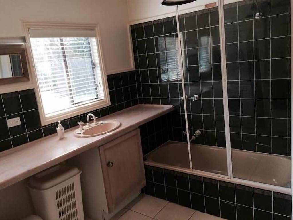 Inverloch - Willow Cottage (Bettwäsche und Handtücher inklusive) in Inverloch, Bass Coast Shire