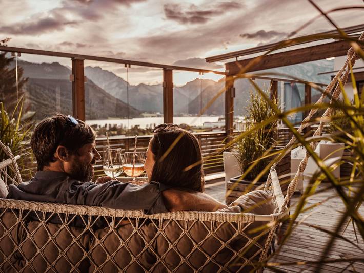 Hotel für 2 Personen, mit Seeblick und Balkon sowie Pool in Eben am Achensee