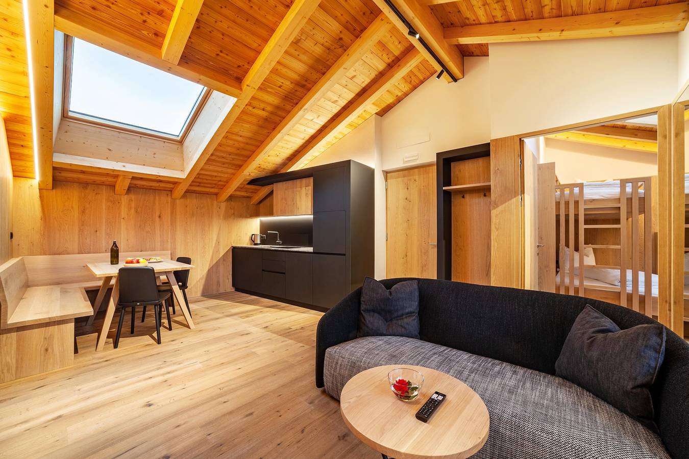 Ganze Wohnung, Ferienwohnung 'Hütterhof Herbischt' mit Bergblick, privater Terrasse und Wlan in Kuens, Passeiertal
