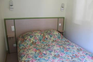 Gîte pour 2 Personnes dans Beaumont-du-Lac, Massif central, Photo 4
