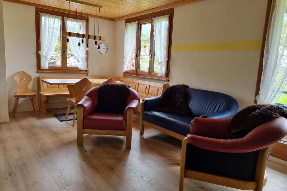 Ganze Wohnung, Melchsee-Frutt, Graustock, Wohnung 13 in Kerns, Obwalden