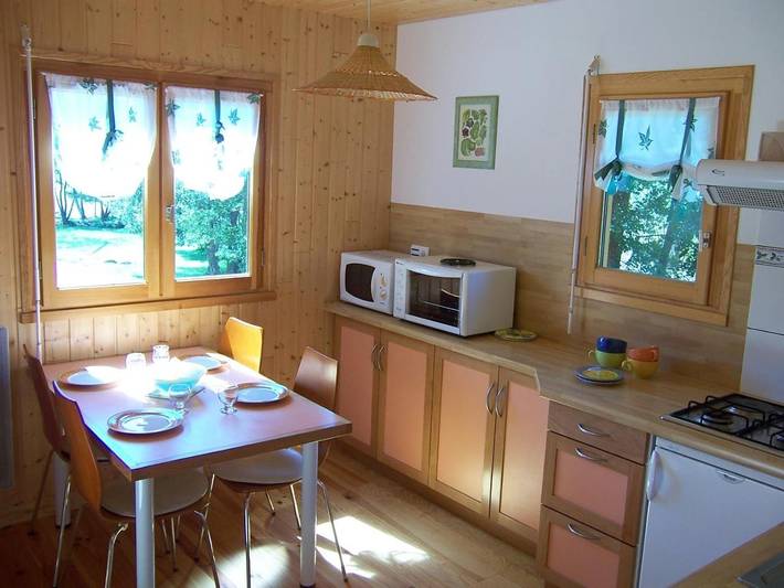 Location de vacances pour 4 personnes, avec vue et jardin à Saint-Genès-Champespe - 4