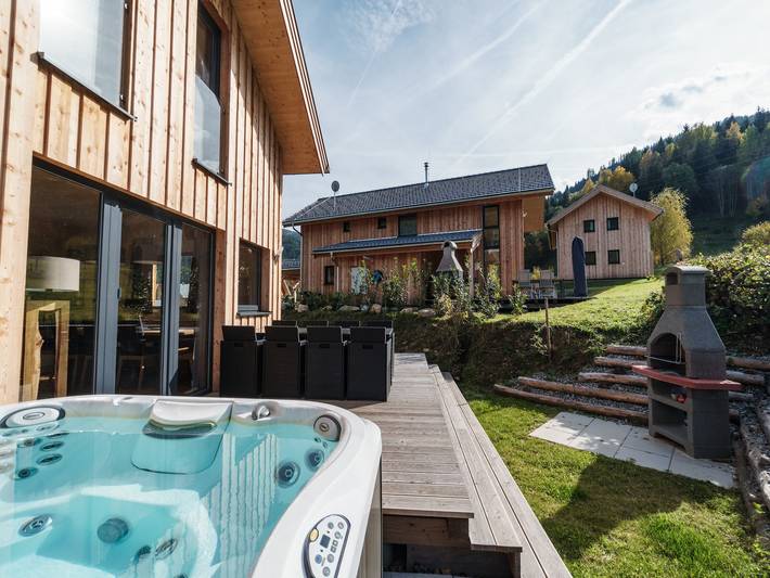 Chalet für 11 Personen, mit Terrasse und Whirlpool sowie Garten und Sauna in Kreischberg