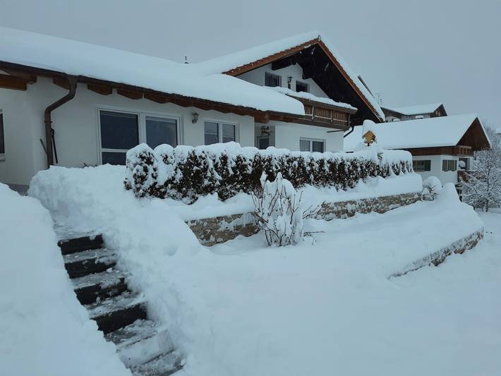 Ferienwohnung für 2 Personen, mit Balkon und Terrasse sowie Garten in Hopferau - 2