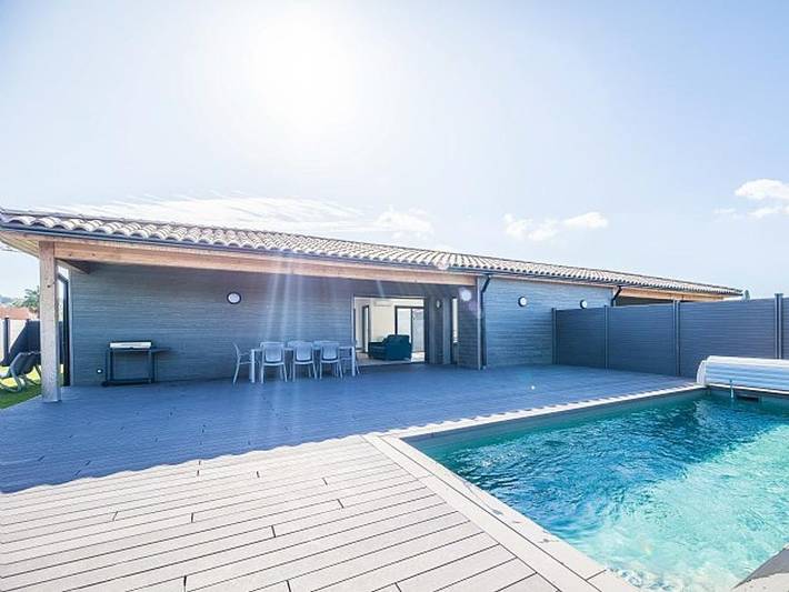 Location de vacances pour 8 personnes, avec sauna et terrasse à Ventiseri - 4