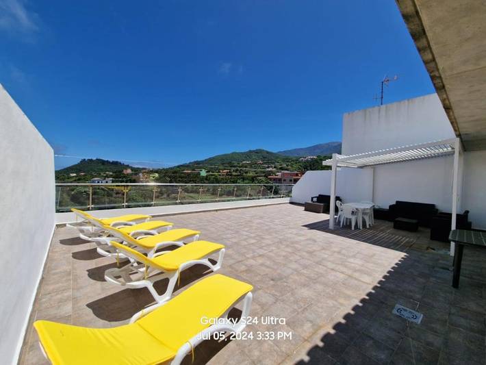 Ferienwohnung für 6 Personen, mit Balkon und Terrasse sowie Ausblick