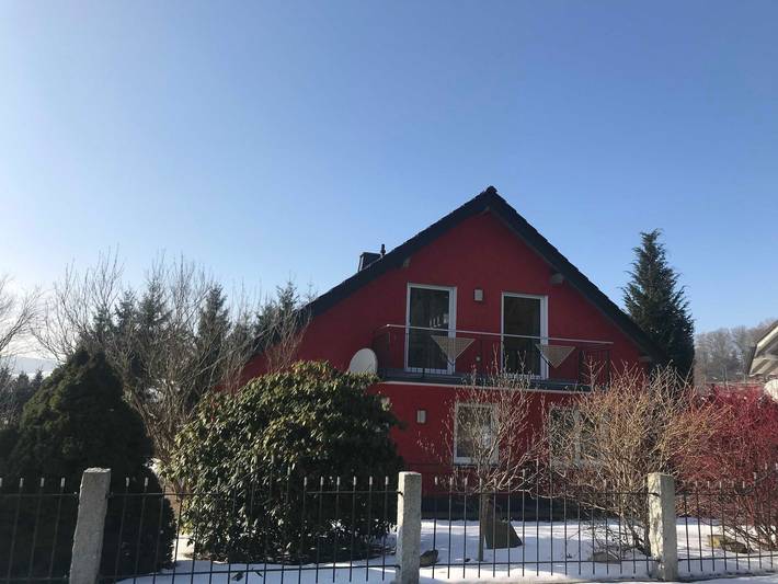 Ferienwohnung für 5 Personen, mit Balkon und Garten sowie Pool und Ausblick in Schauenstein