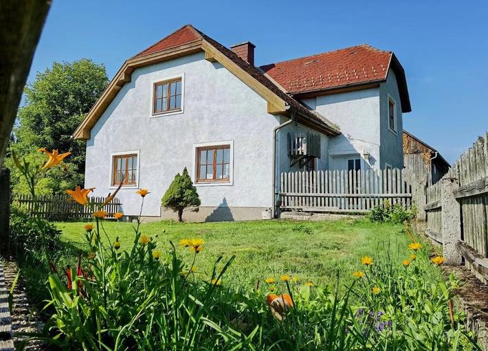 Landhaus für 8 Personen, mit Seeblick und Garten sowie Ausblick und Sauna, mit Haustier - 1