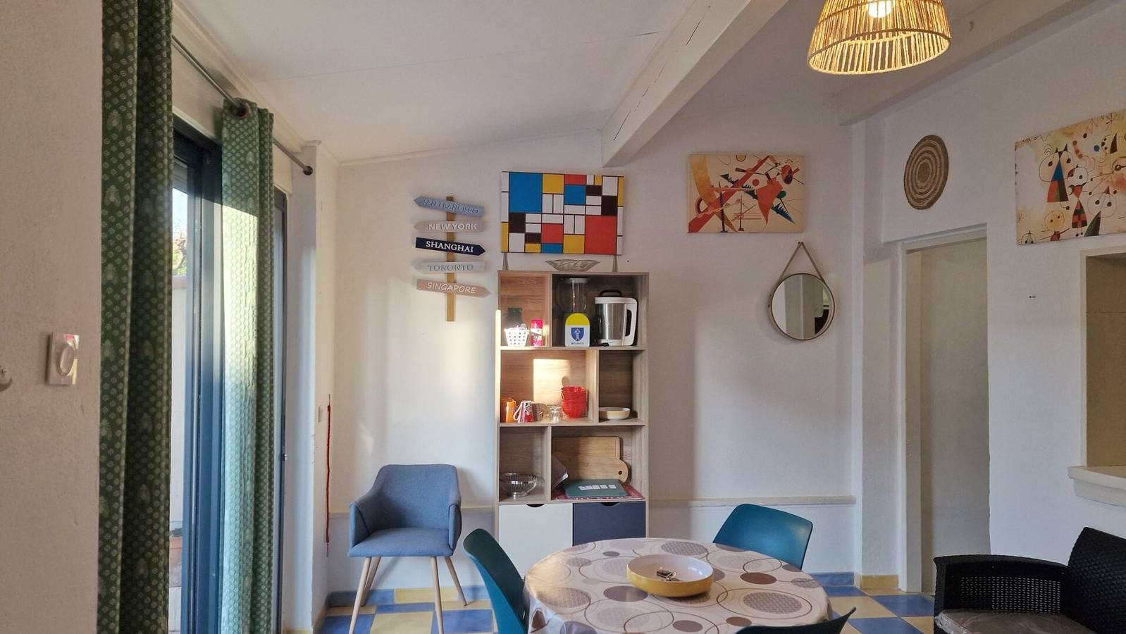Apartamento entero, Gîte Les Garrigues: Confort moderno junto a los Alpilles, para 3 personas in Mouriès, Region de Arles