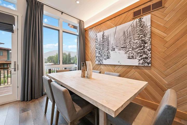Maison de vacances pour 6 personnes, avec balcon ainsi que piscine et jacuzzi à Avon