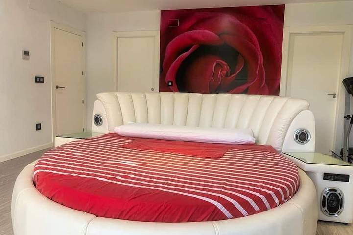 Feel welcome to a spectacular home! in Chinchilla de Monte-Aragón, Albacete Province