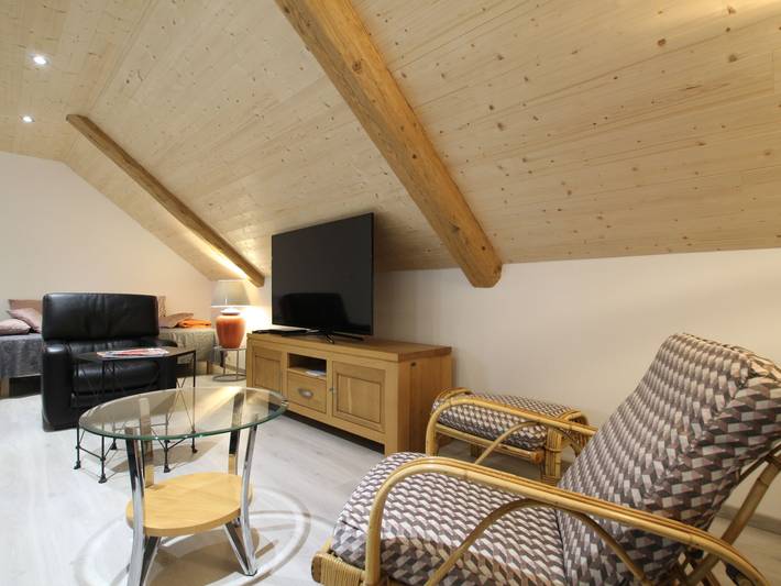 Gemütliches 5-Zimmer-Ferienhaus bei Freycenet-la-Cuche, ideal für Familien und Freunde, Haustiere erlaubt in Freycenet-la-Cuche, Parc naturel régional des Monts d'Ardèche