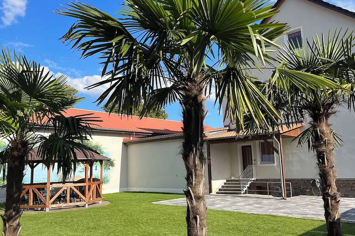 Ferienhaus für 13 Personen, mit Garten und Balkon - 1