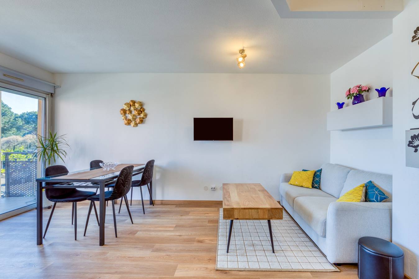 Appartement entier, Appartement rénové et cosy près de la plage avec balcon in Lattes, Côte méditerranéenne (France)