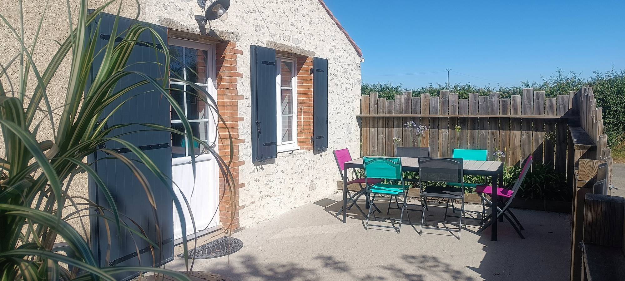 Entre plages et Puy du Fou, gîte 2 * avec piscine in Saint-Germain-de-Prinçay, Région de La Roche-sur-Yon