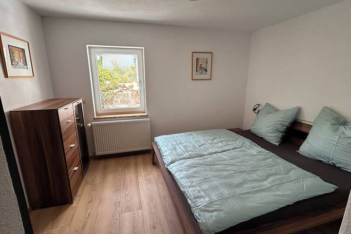 Ganze Wohnung, Ferienwohnung in ruhiger Lage, direkt an den Premiumwanderwegen in Dahn, Landkreis Südwestpfalz