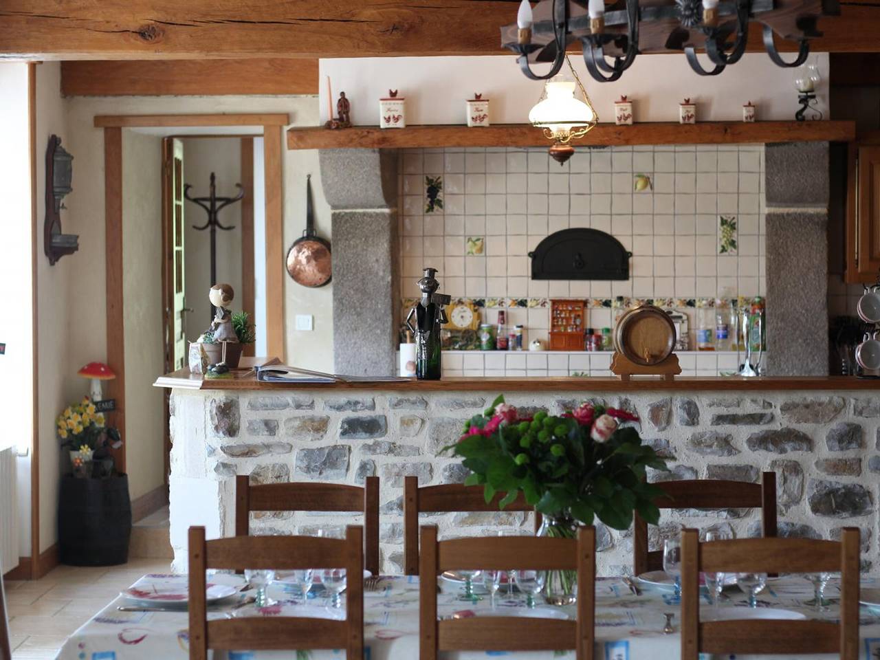 Casa espaciosa con jardín, chimenea y Wifi, se admiten animales in Grosville, Côte de la Déroute