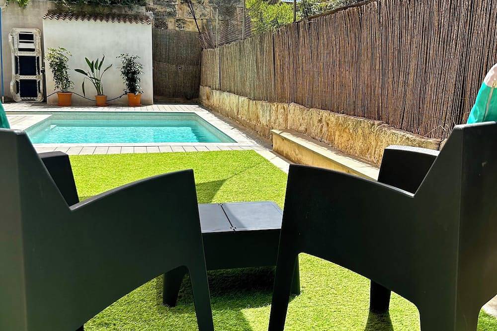 Modern house with lots of light and large gardens in Sa Pobla, North Majorca