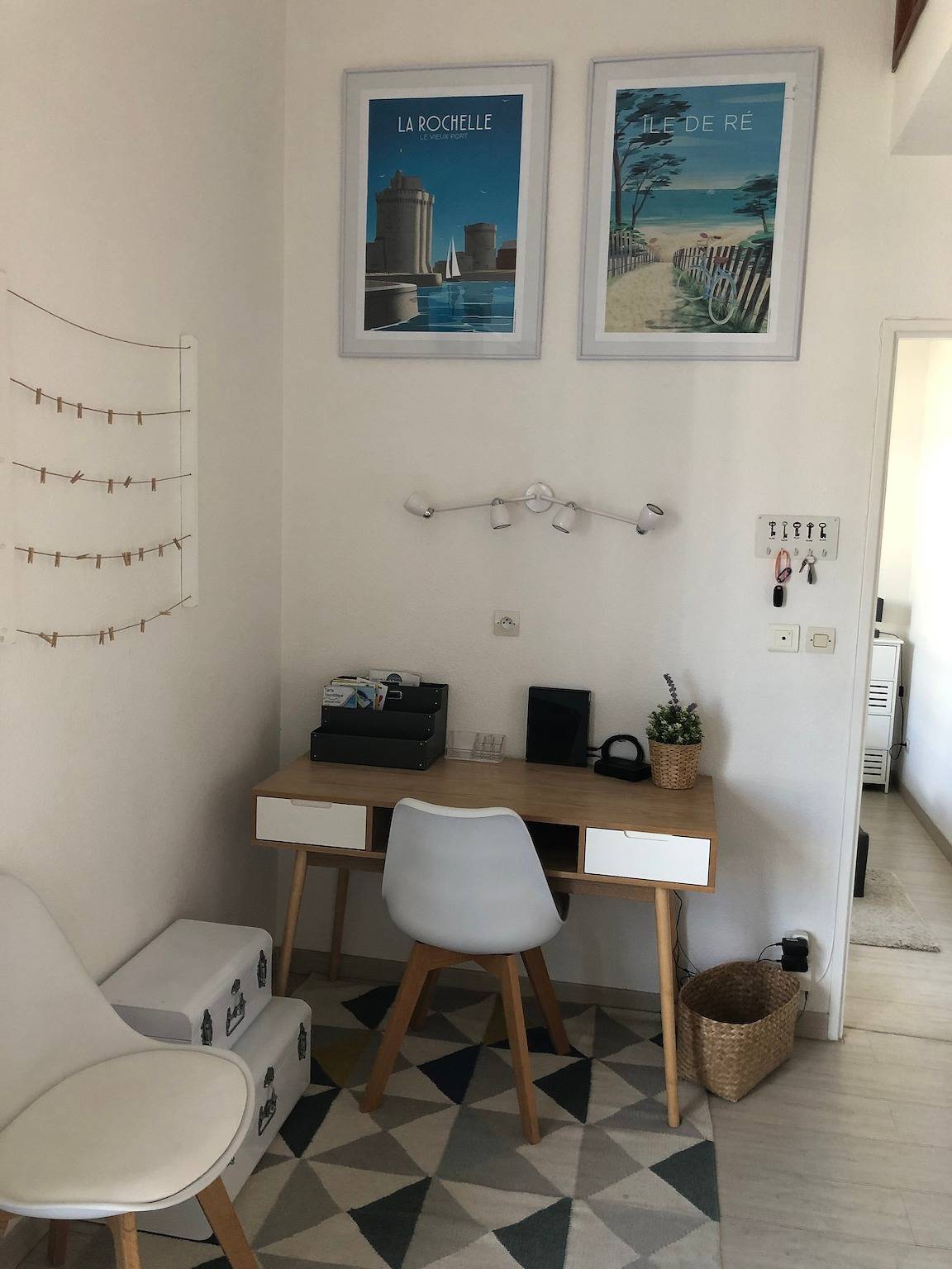 Appartement entier, Charmant meublé avec piscine et parking privé par Kaz'Concept in La Rochelle, Région de La Rochelle