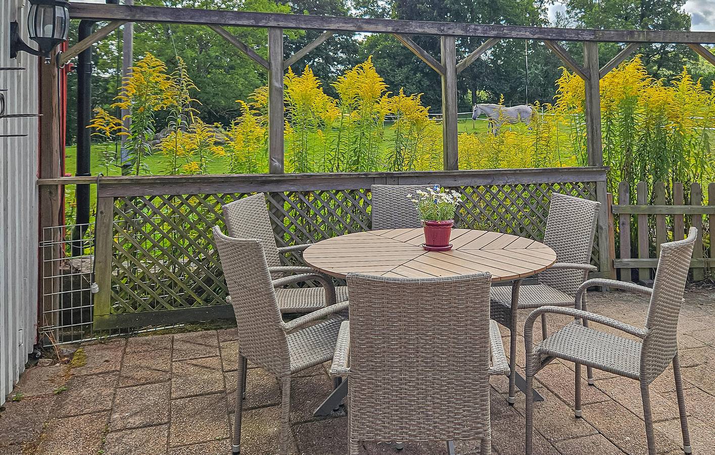 Ganze Ferienwohnung, Ferienwohnung für 6 Personen mit Terrasse in Hässleholm und Umgebung