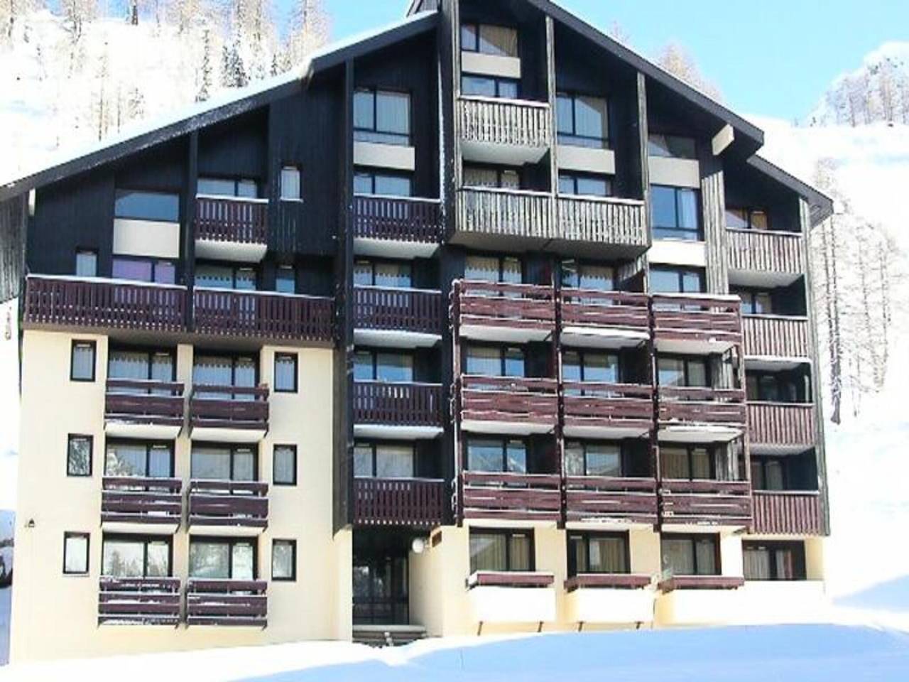 Appartement entier, Rיsidence Pincembros pour quatre personnes in Isola 2000, Isola