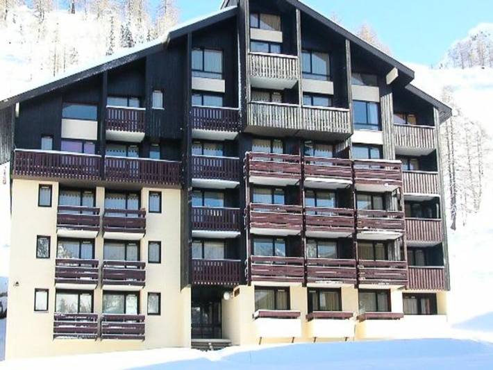 Chalet pour 4 personnes, adapté aux familles à Isola