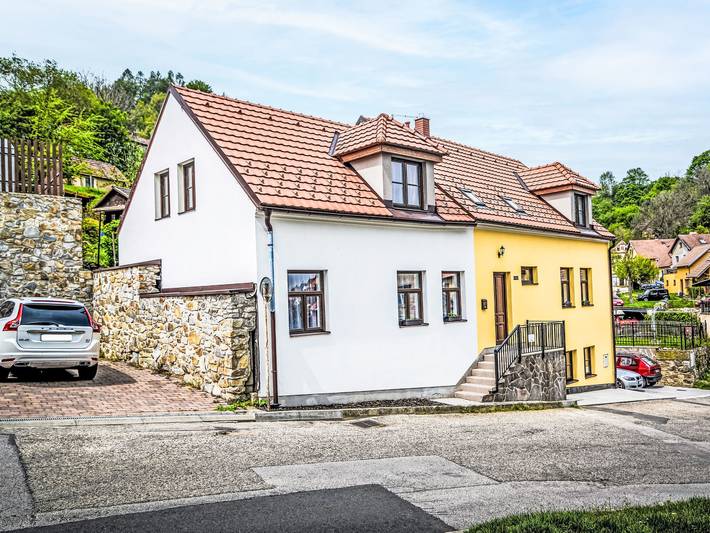 Appartement de vacances pour 5 personnes, avec jardin