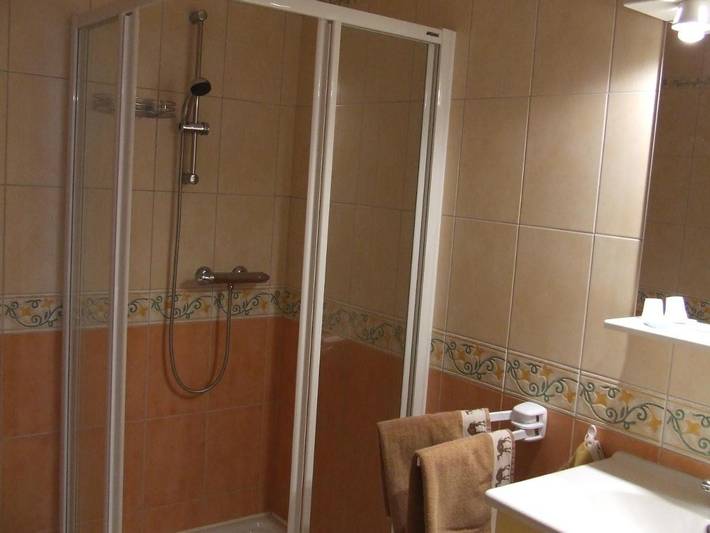 Location de vacances pour 2 personnes, avec terrasse, animaux acceptés à Tirepied - 3