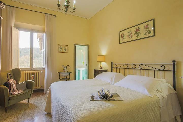 Villa / Independent home en Pistoia con 4 habitaciones, capacidad 10 in Pistoya, Provincia de Pistoia