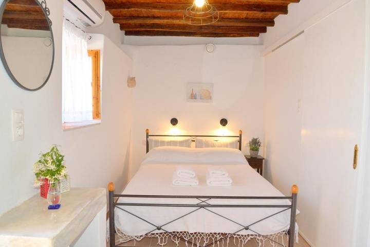 Gîte pour 2 personnes, avec vue et jardin dans Klima - 4
