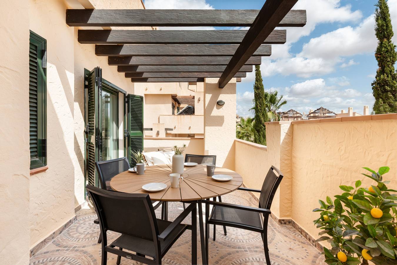 Entire apartment, Apartment "El Oasis Martinica 8 1A" with Shared Pool, Wi-Fi and Air Conditioning in Golf Resorts Murcia, Fuente Alamo de Murcia