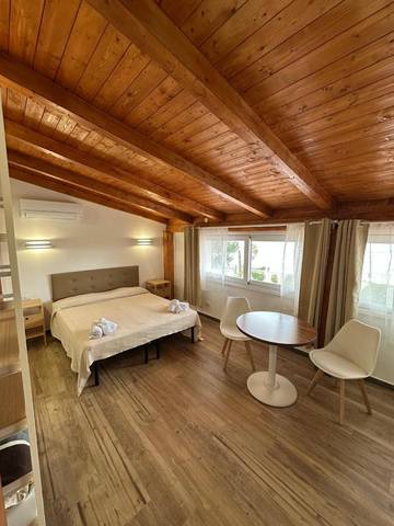 Chambre d’hôte pour 2 personnes, avec vue et jardin dans Calabre