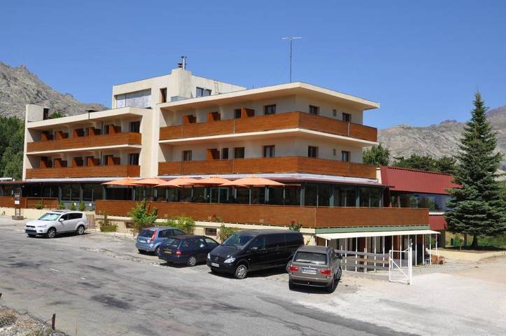 Hôtel pour 2 personnes, avec Balcon et Terrasse ainsi que Jardin et Vue à Évisa