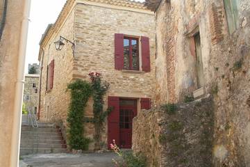 Gîte pour 4 personnes, avec terrasse à Villedieu