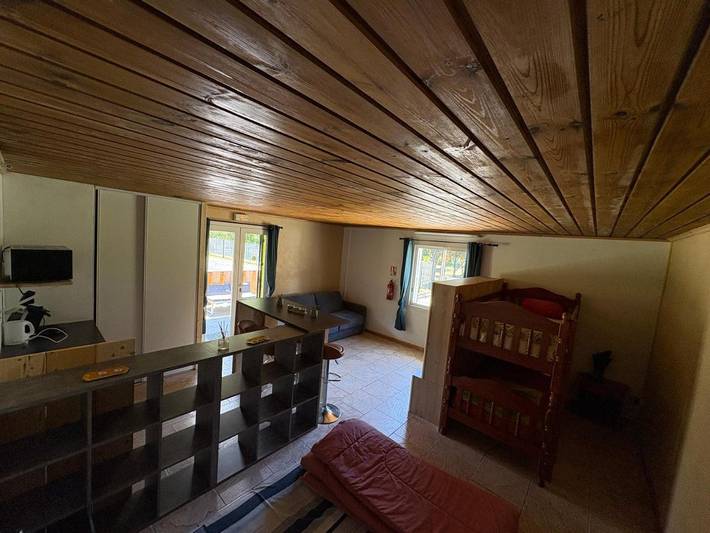 Tente pour 6 personnes, avec jardin ainsi que jacuzzi et terrasse, animaux acceptés sur l' Île de la Réunion - 4