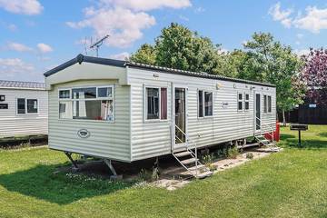 Glamping for 6 People in West Sussex, Sussex, Photo 2
